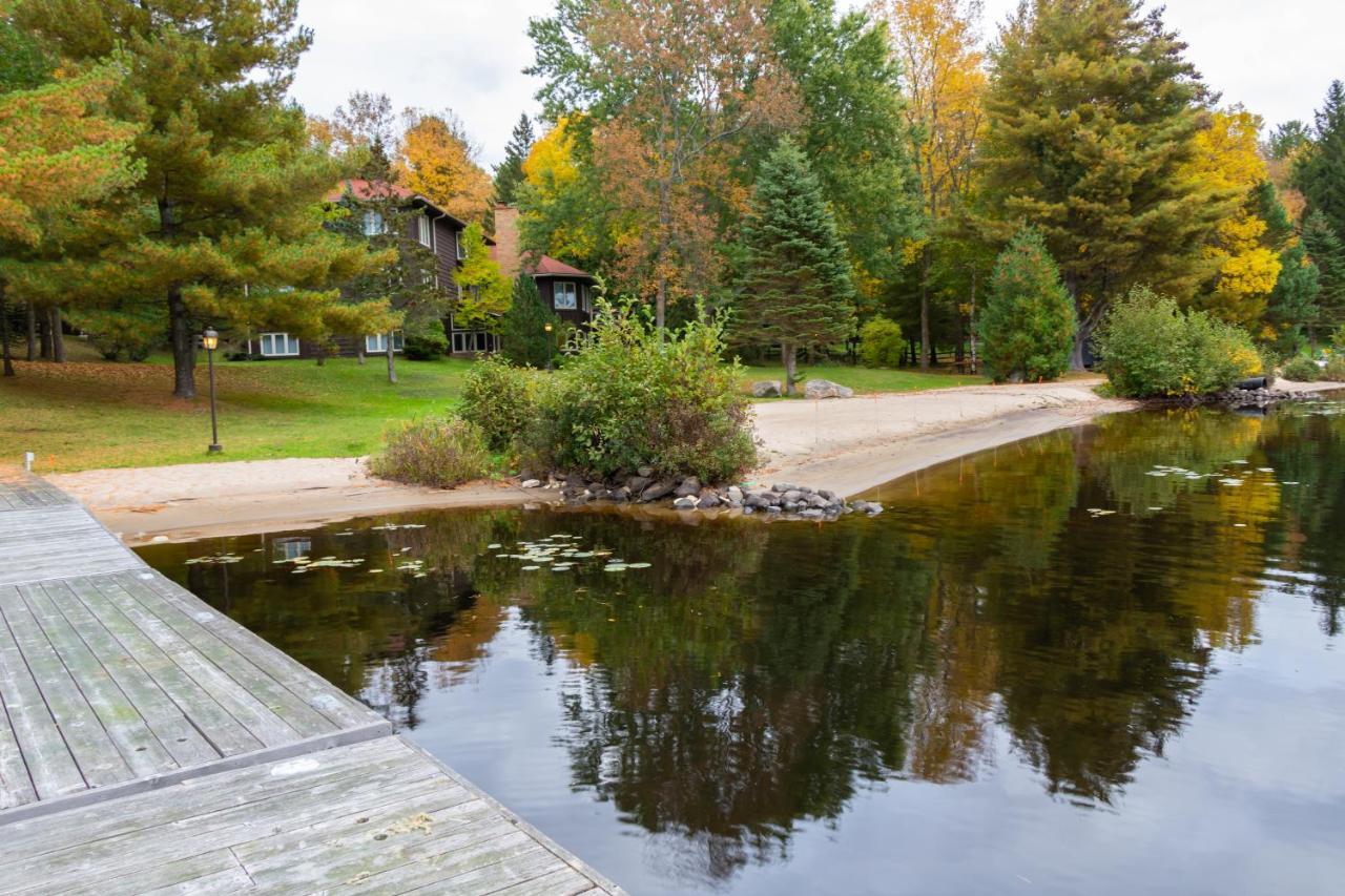 Fairy Bay Lakehouse Хънтсвил Екстериор снимка